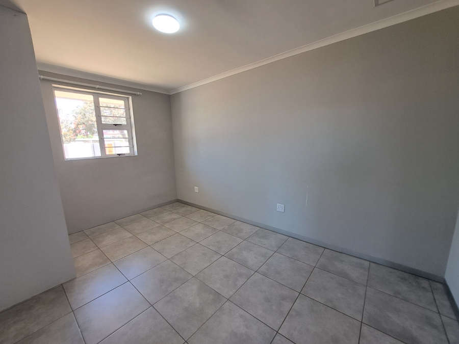 To Let 1 Bedroom Property for Rent in Perridgevale Eastern Cape
